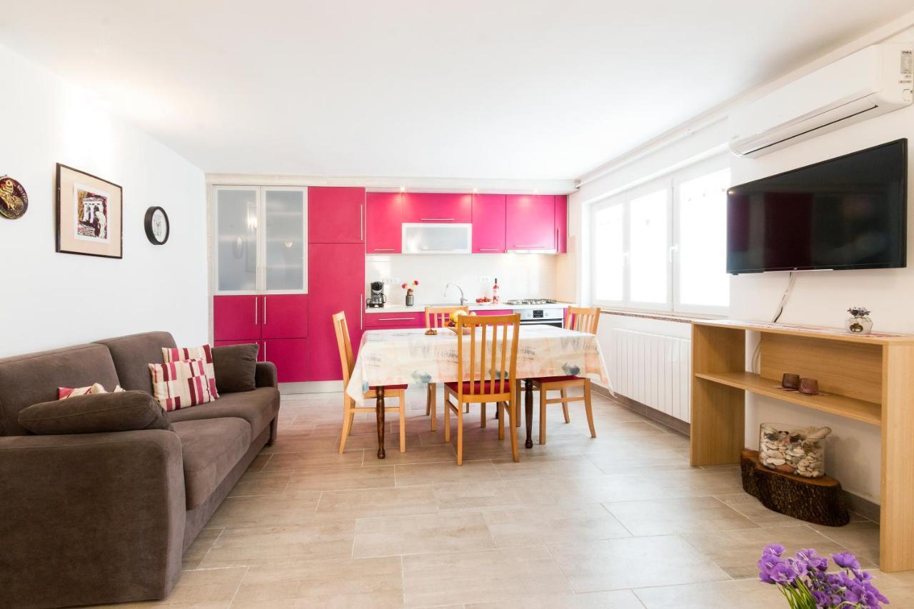 Apartment Katarina Pula Ngoại thất bức ảnh