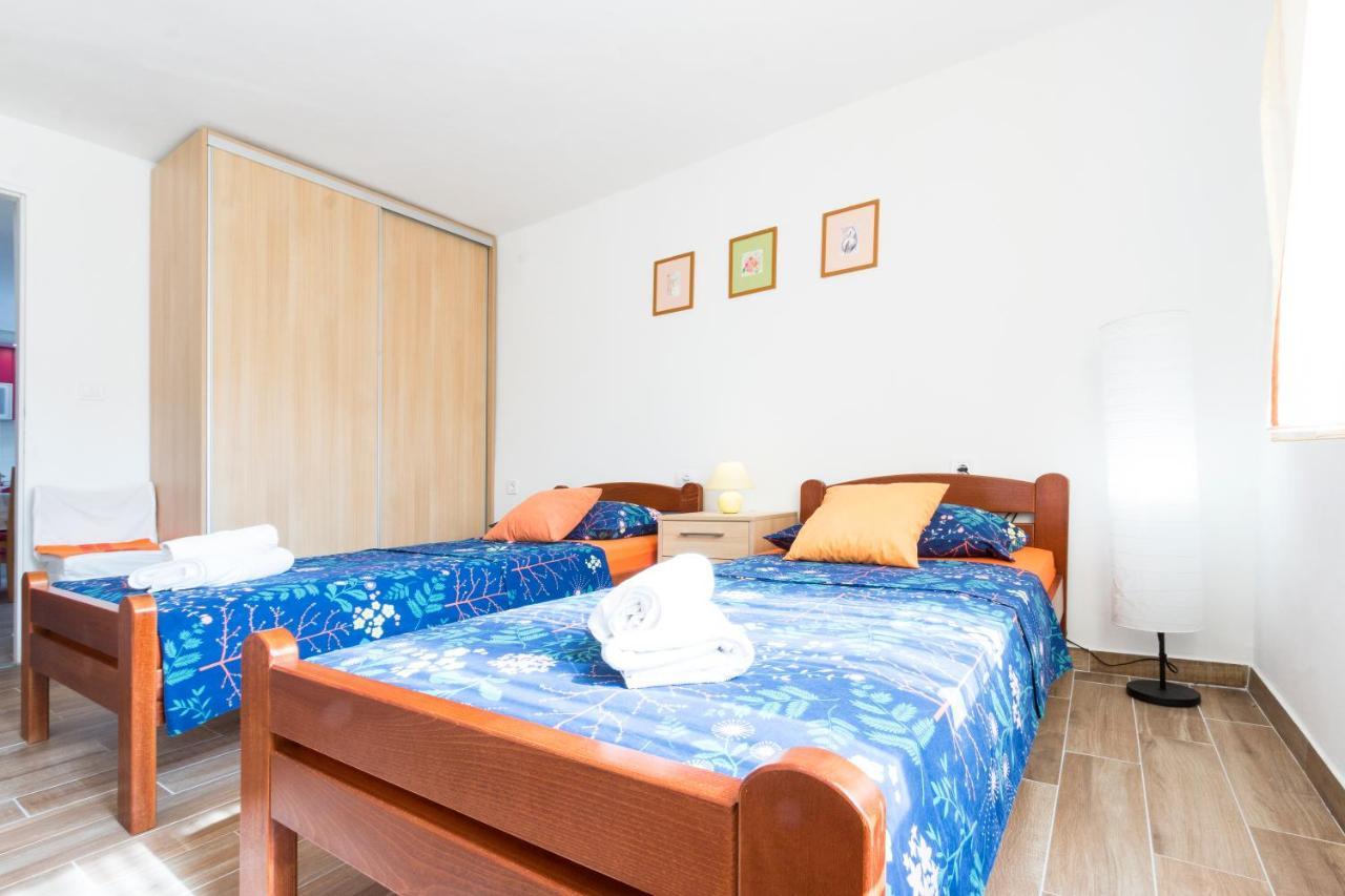 Apartment Katarina Pula Ngoại thất bức ảnh