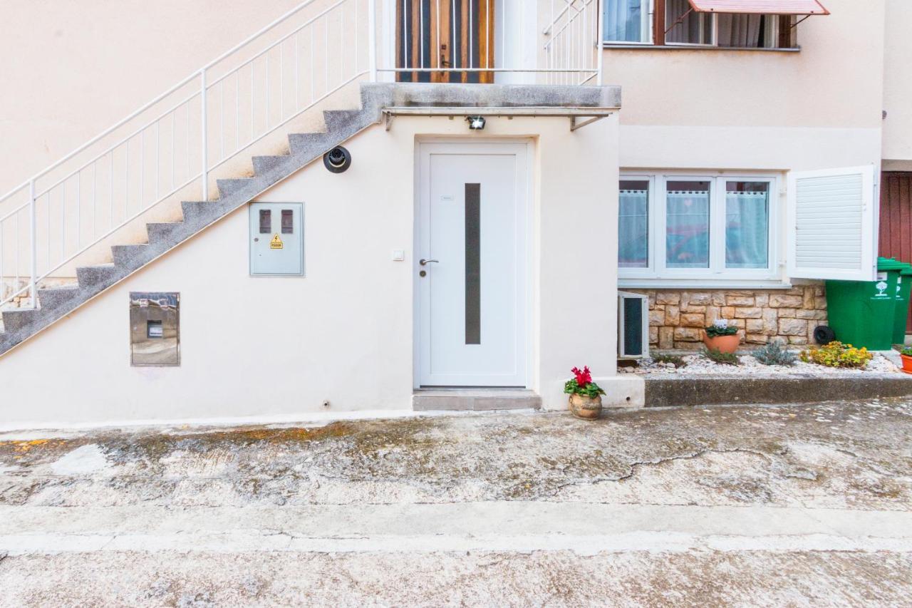 Apartment Katarina Pula Ngoại thất bức ảnh