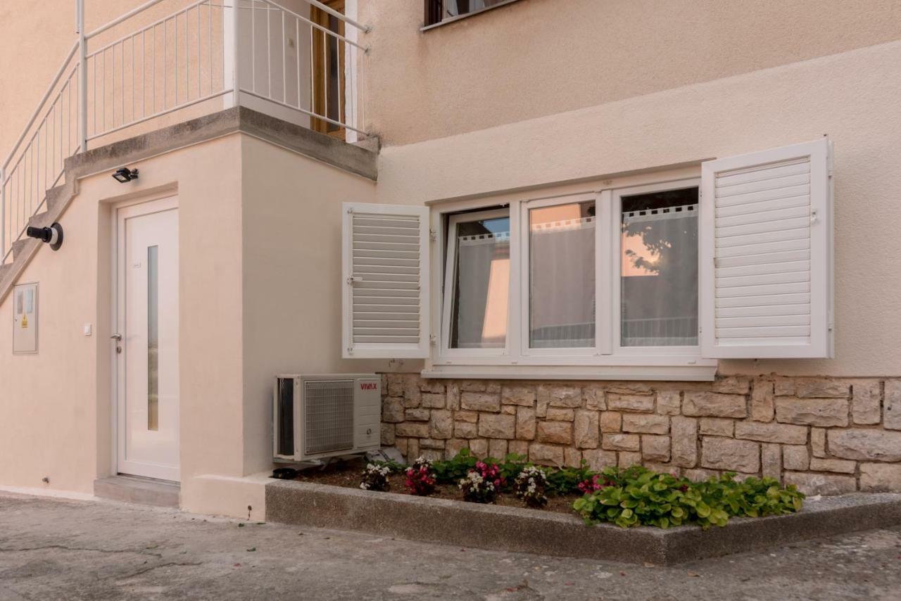 Apartment Katarina Pula Ngoại thất bức ảnh